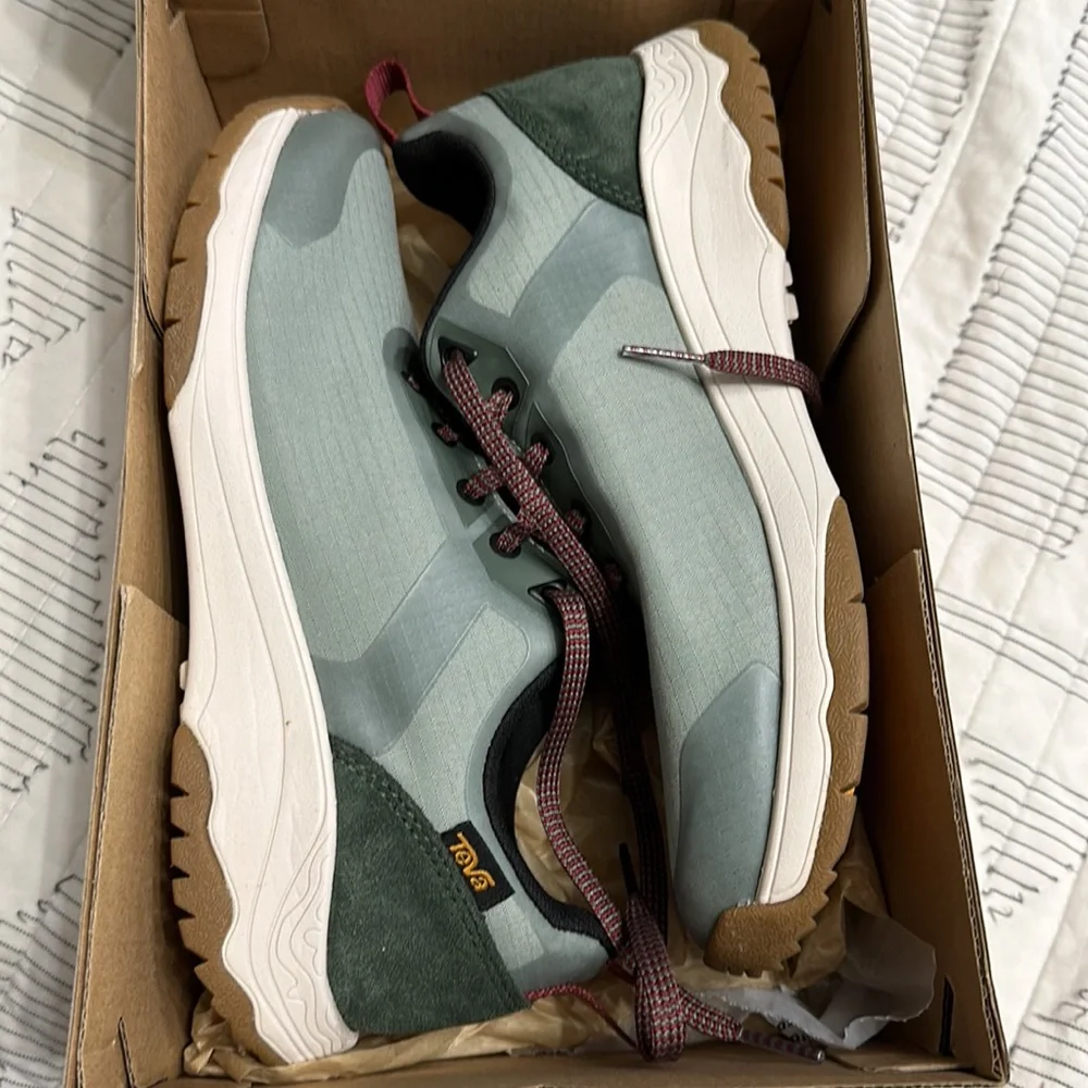 Teva women gateway low athletic shoe with box - Picture 2 of 9